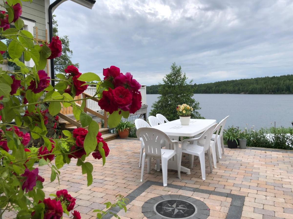 Stenhaella Bed&Breakfast Holmsjö Eksteriør bilde